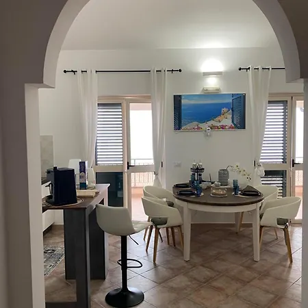Hébergement de vacances Casa Luca - Zambrone-tropea Mandaradoni