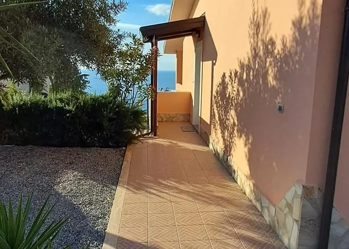 Casa Luca - Zambrone-tropea 別荘 Mandaradoni